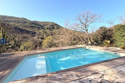 Appartement - 109 m² - 5 pièces