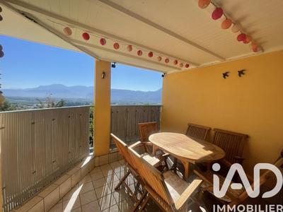 Duplex - 104 m² - 4 pièces