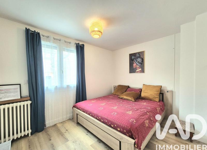 Maison - 140 m² - 8 pièces