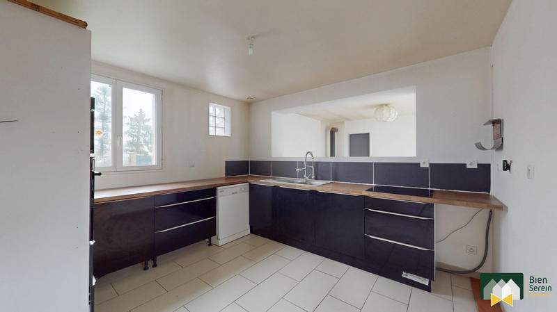 Maison - 101 m² - 5 pièces