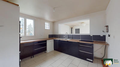 Maison - 101 m² - 5 pièces