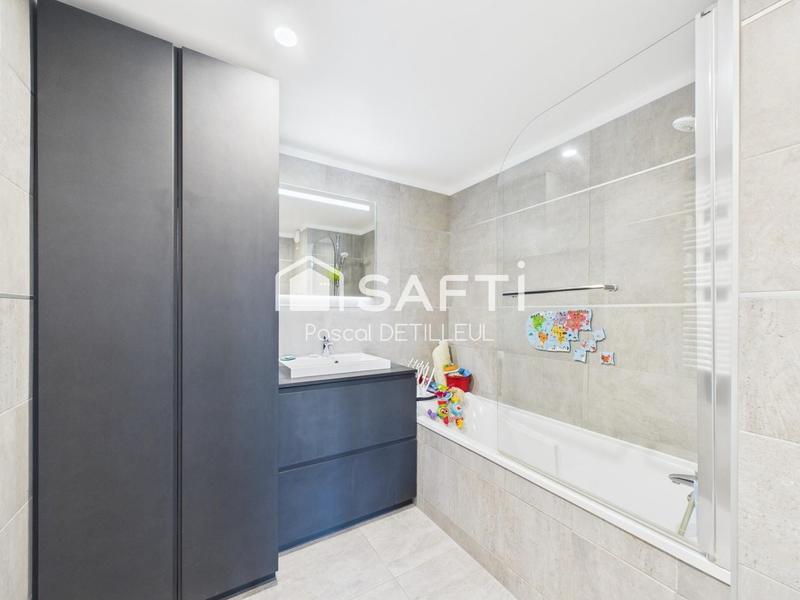 Appartement - 86 m² - 4 pièces