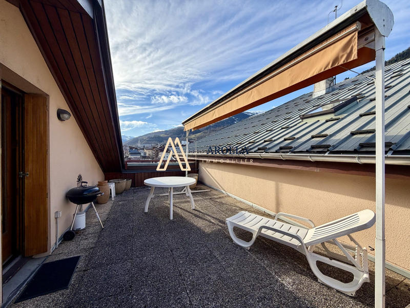 Appartement - 112 m² - 4 pièces