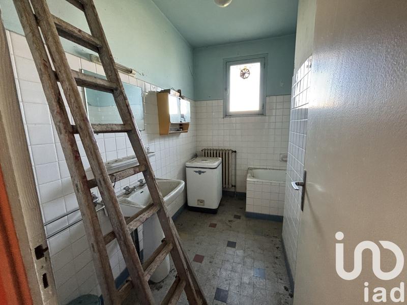 Maison - 96 m² - 6 pièces