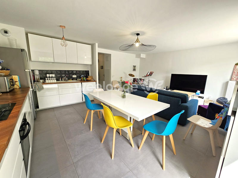 Maison - 97 m² - 5 pièces