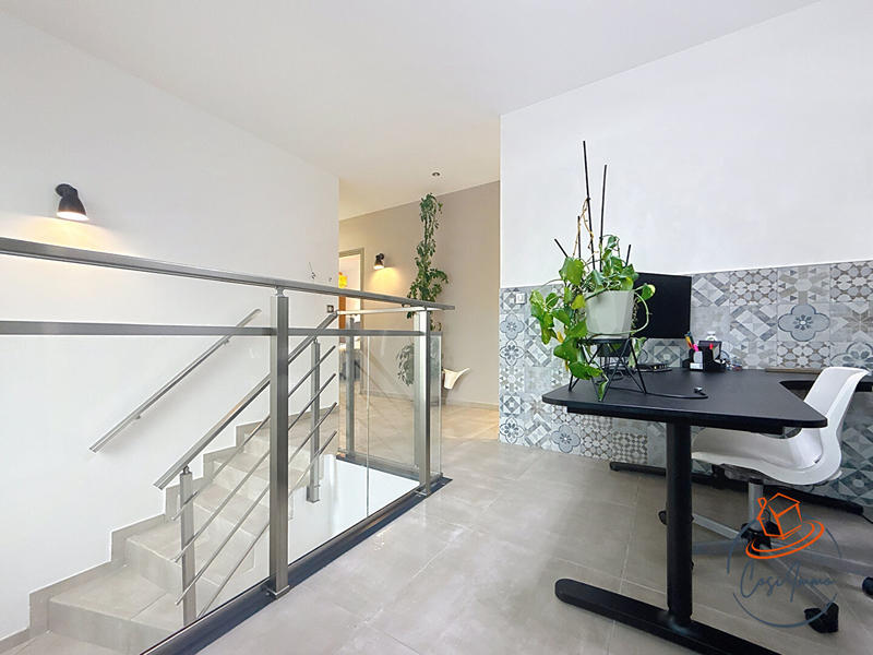 Maison - 170 m² - 6 pièces