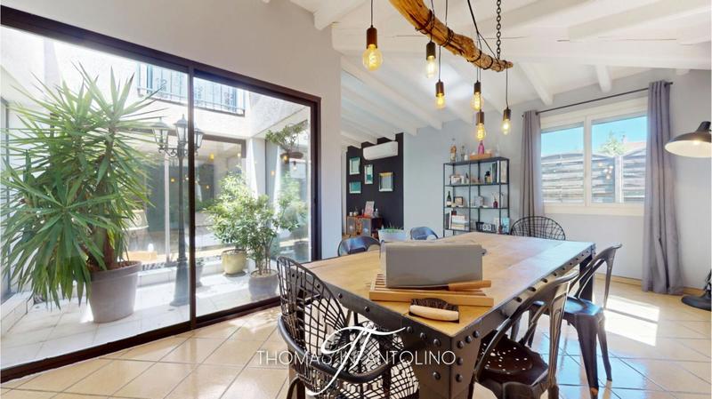 Maison - 145 m² - 5 pièces