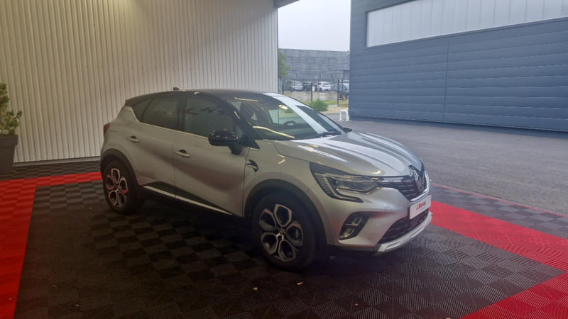 Renault Captur Mild Hybrid 140 Techno
