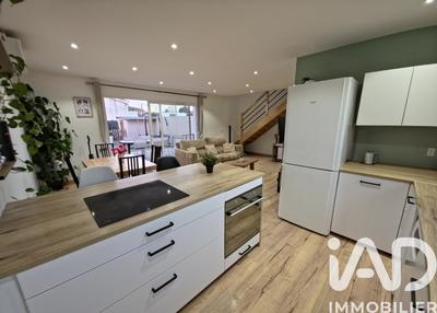 Maison - 82 m² - 4 pièces