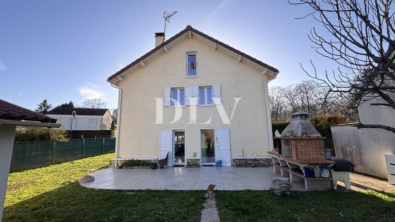 Maison - 120 m² - 5 pièces