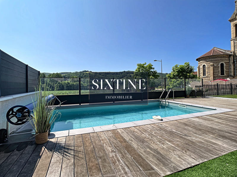 Maison - 80 m² - 4 pièces