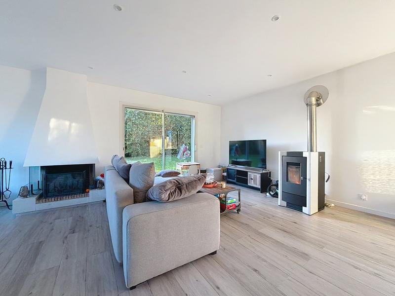 Maison - 150 m² - 7 pièces