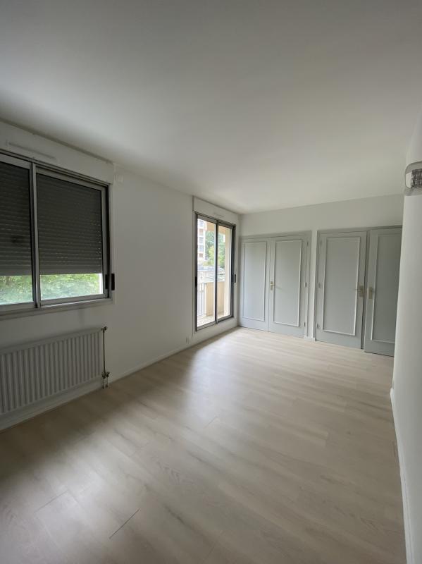Appartement - 160 m² - 7 pièces