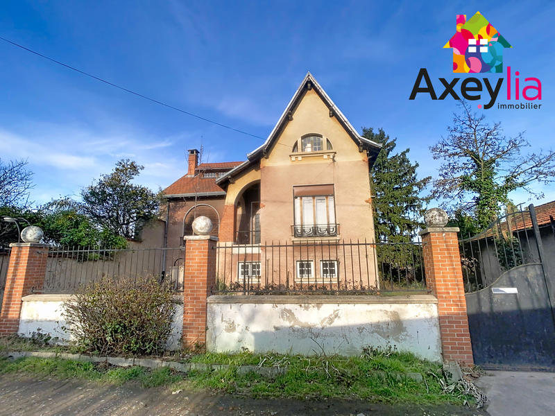 Maison - 171 m² - 7 pièces