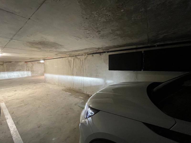 Parking - 33 m²