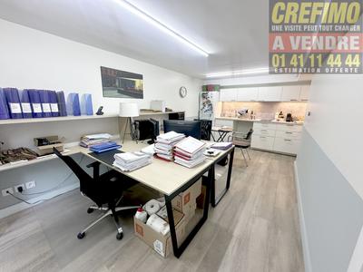 Bureau - 73 m² - 4 pièces