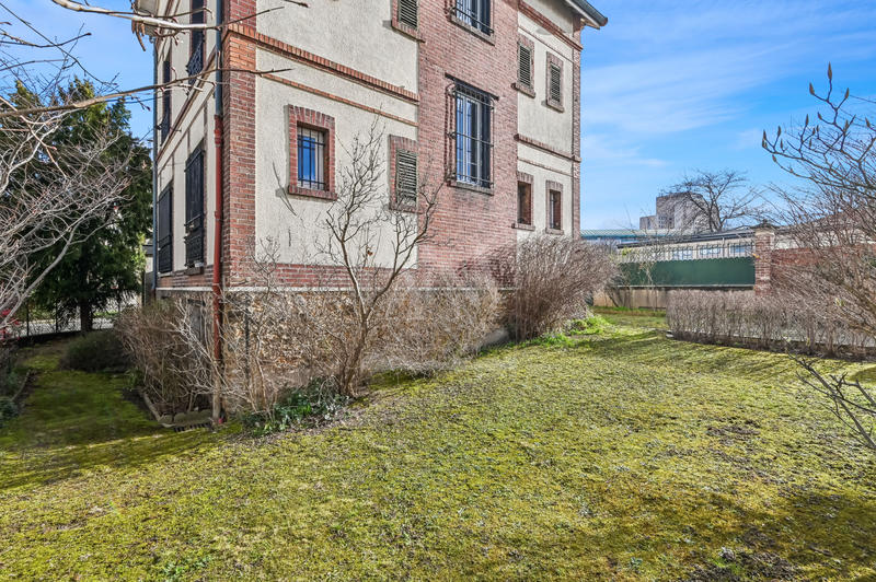 Maison - 148 m² - 7 pièces