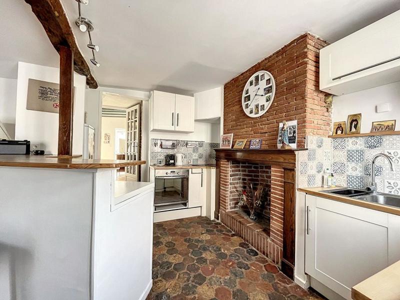 Maison - 90 m² - 5 pièces