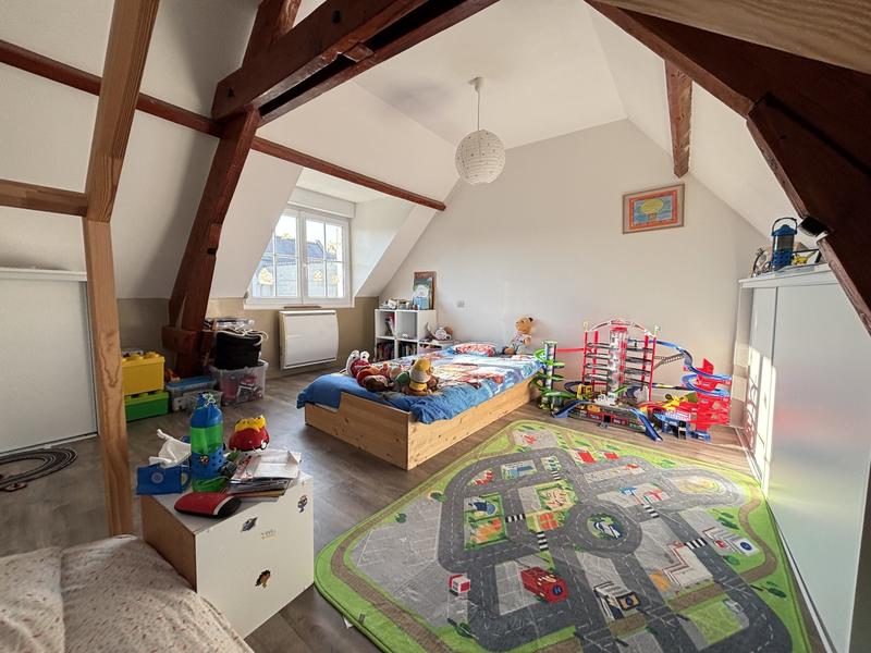 Maison - 98 m² - 4 pièces