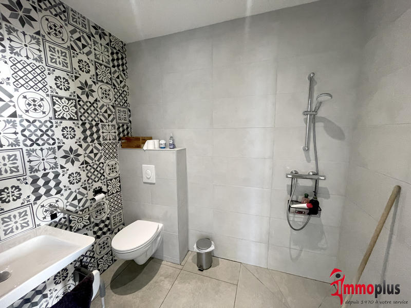 Local commercial - 521 m²