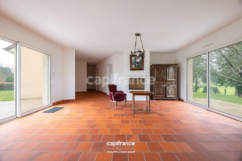 Maison - 139 m² - 5 pièces