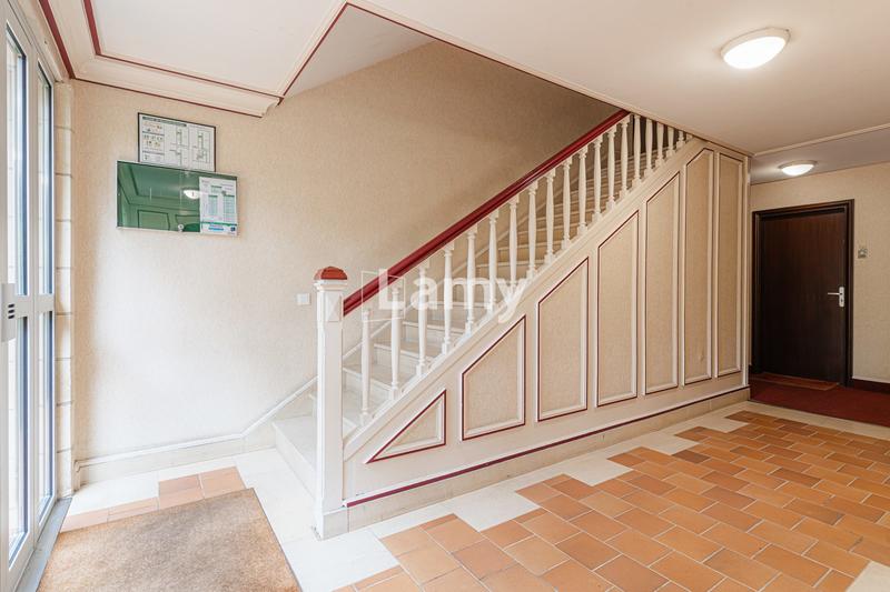 Appartement - 65 m² - 3 pièces