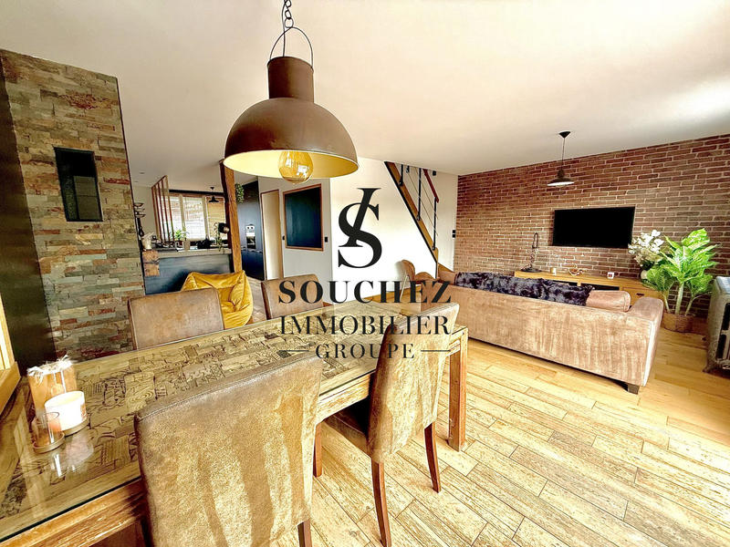 Maison - 140 m² - 4 pièces