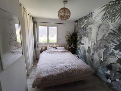 Maison - 79 m² - 4 pièces