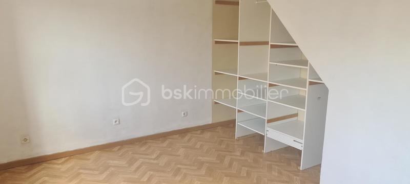 Maison - 87 m² - 6 pièces