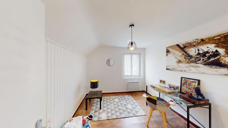 Maison - 85 m² - 4 pièces