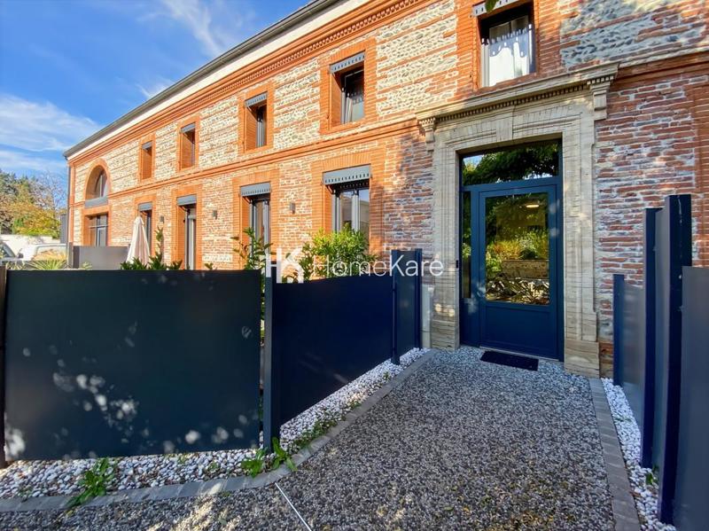 Appartement - 90 m² - 4 pièces