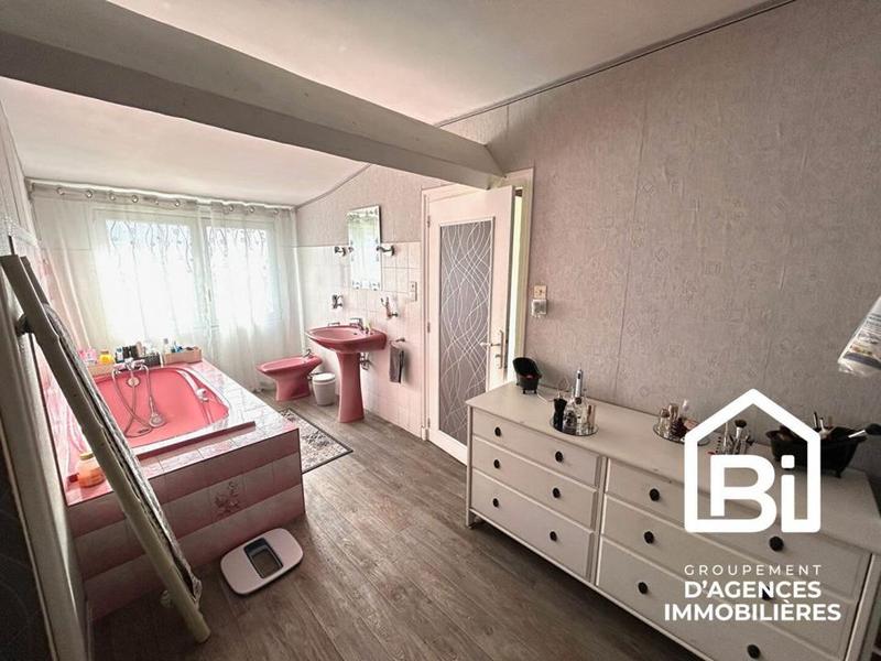 Maison - 125 m² - 5 pièces