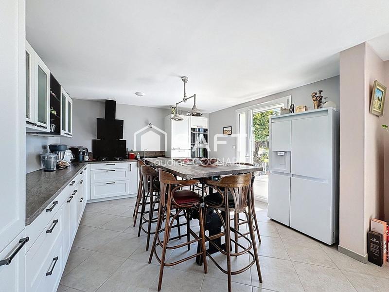 Maison - 138 m² - 5 pièces