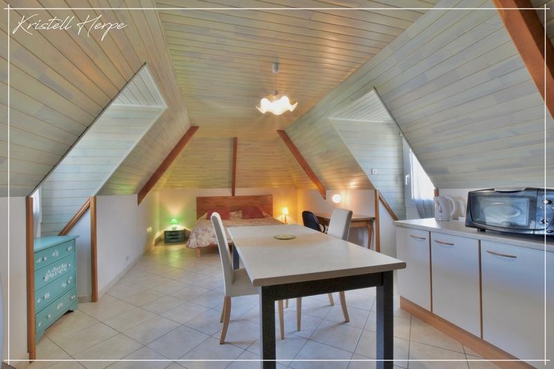 Maison - 220 m² - 9 pièces