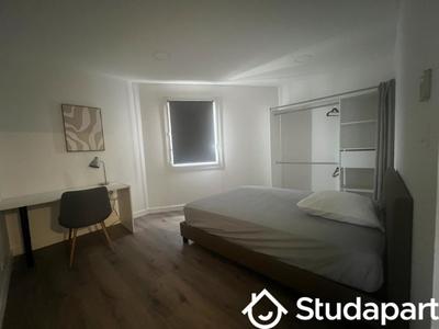 Chambre - 14 m² - 1 pièce