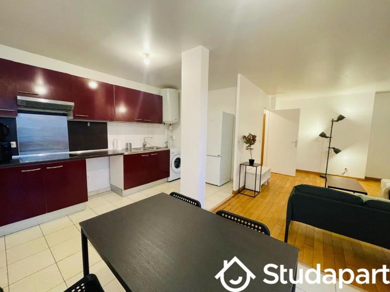 Appartement - 75 m² - 3 pièces