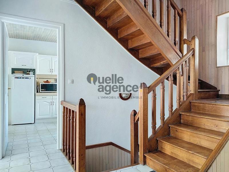 Maison - 192 m² - 8 pièces