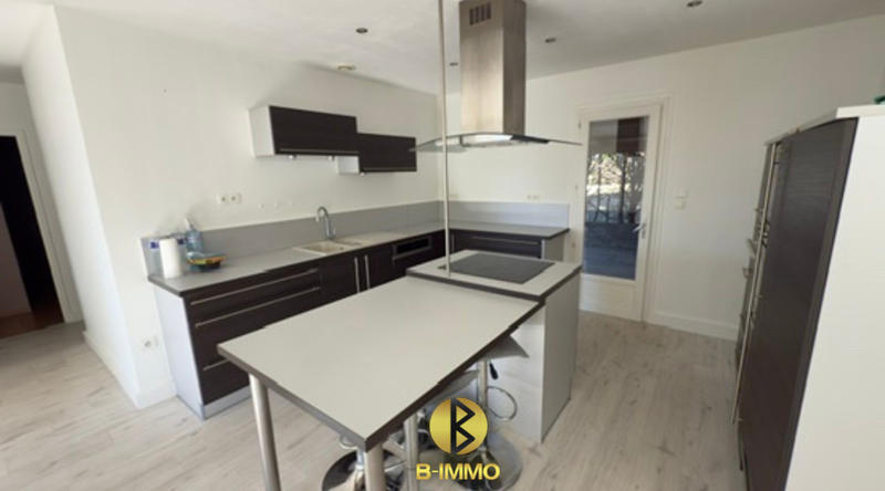 Maison - 104 m² - 5 pièces