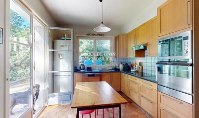 Appartement - 190 m² - 7 pièces