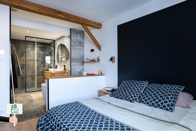 Maison - 211 m² - 8 pièces