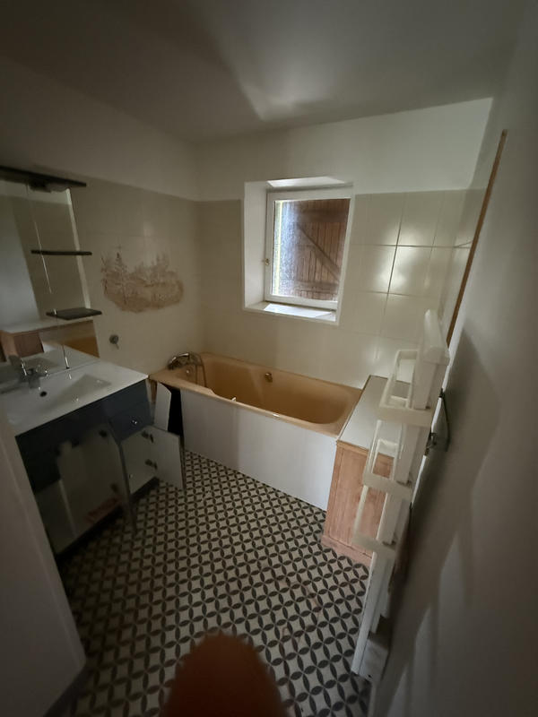 Maison - 185 m² - 6 pièces