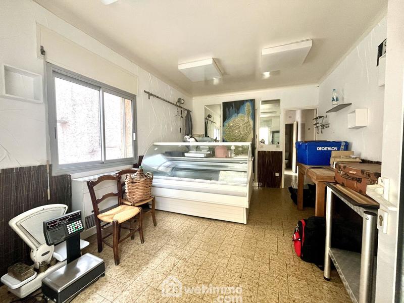 Local commercial - 27 m² - 2 pièces