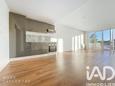 Appartement - 60 m² - 3 pièces