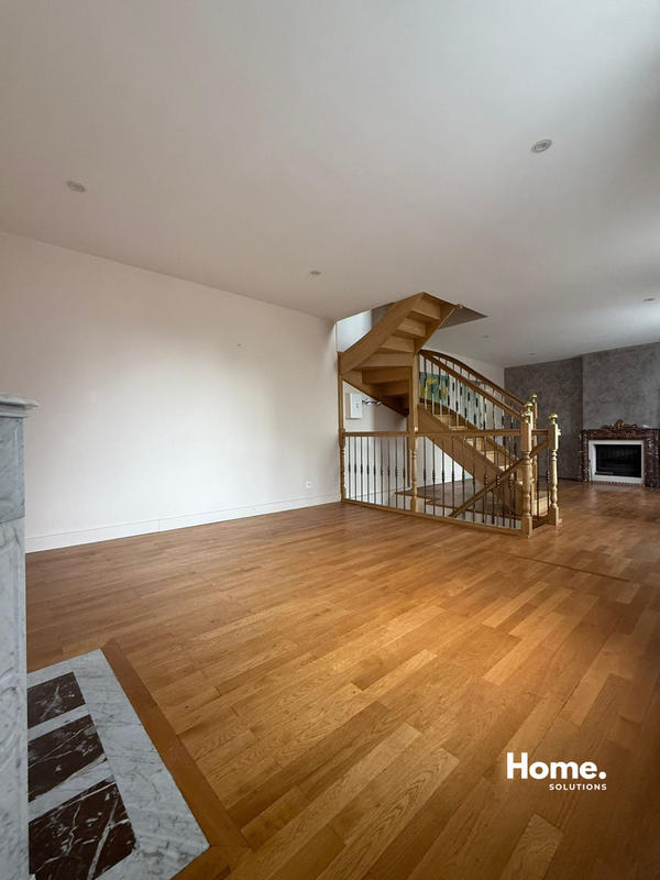 Maison ancienne - 180 m² - 8 pièces