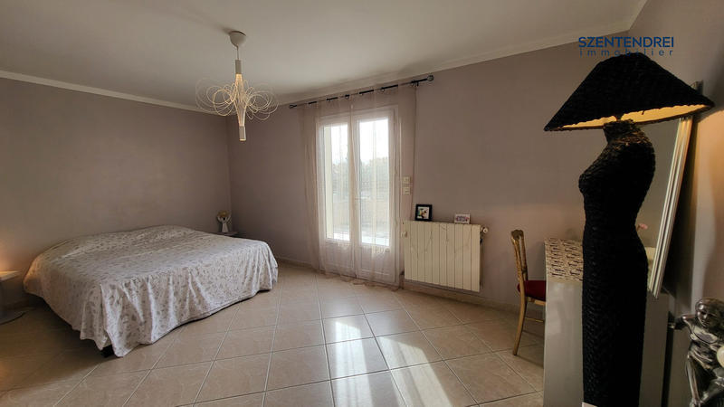 Villa - 148 m² - 6 pièces