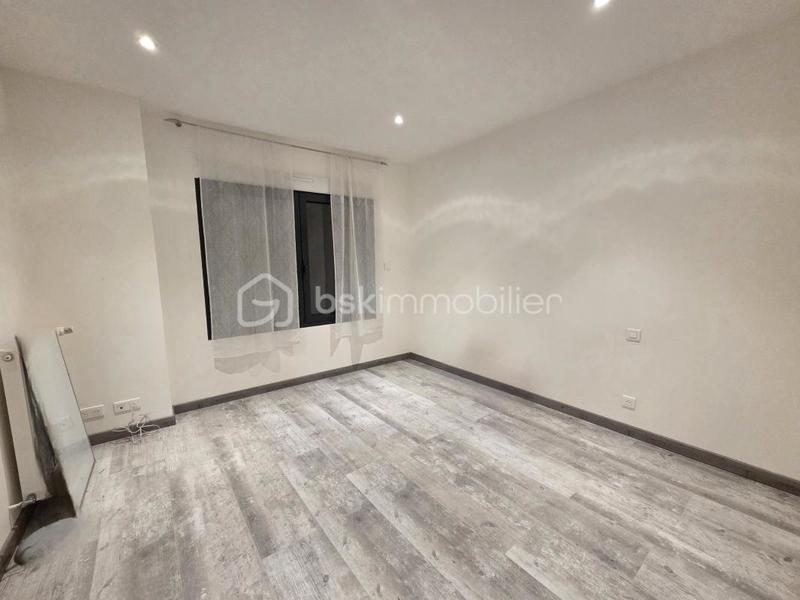 Maison - 146 m² - 4 pièces