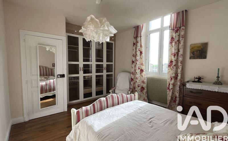 Maison - 169 m² - 7 pièces