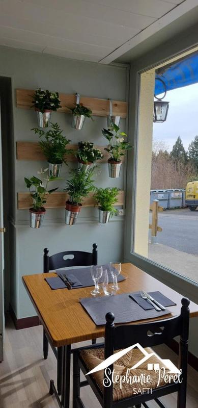 Local commercial - 166 m² - 4 pièces