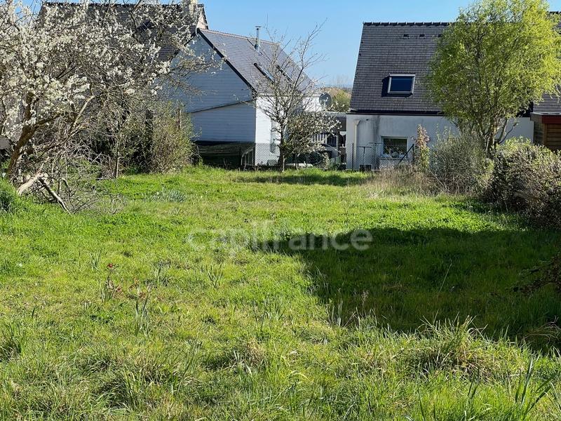 Terrain constructible - 369 m²