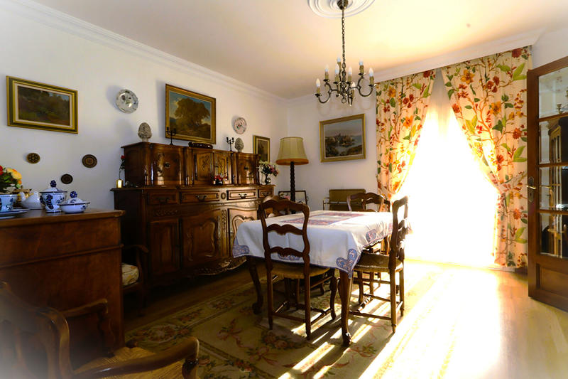 Maison - 160 m² - 5 pièces